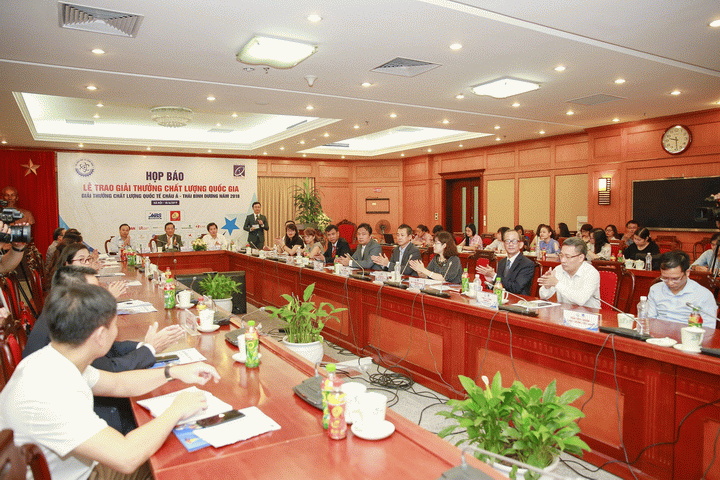 BỘ KHOA HỌC CÔNG NGHỆ TRAO GIẢI VÀNG CHẤT LƯƠNG QUỐC GIA CHO TÂP ĐOÀN TÂN HIỆP PHÁT