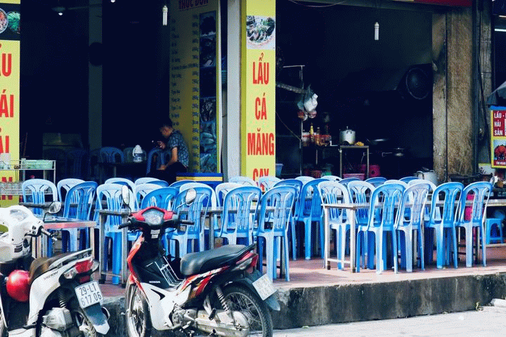 Nhà hàng, đại lý kinh doanh bia, rượu lại thêm khó khăn…