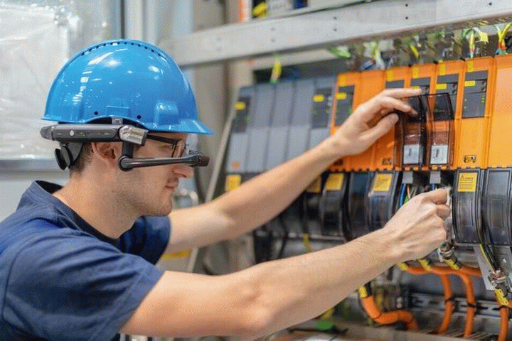 Giải pháp số cho dịch vụ hỗ trợ khách hàng