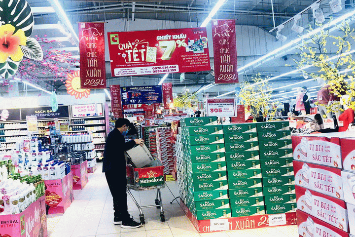 Thị trường đồ uống sẵn sàng phục vụ Tết Tân Sửu