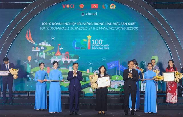 HEINEKEN Việt Nam được công nhận là một trong 3 doanh nghiệp phát triển bền vững nhất Việt Nam năm thứ 8 liên tiếp