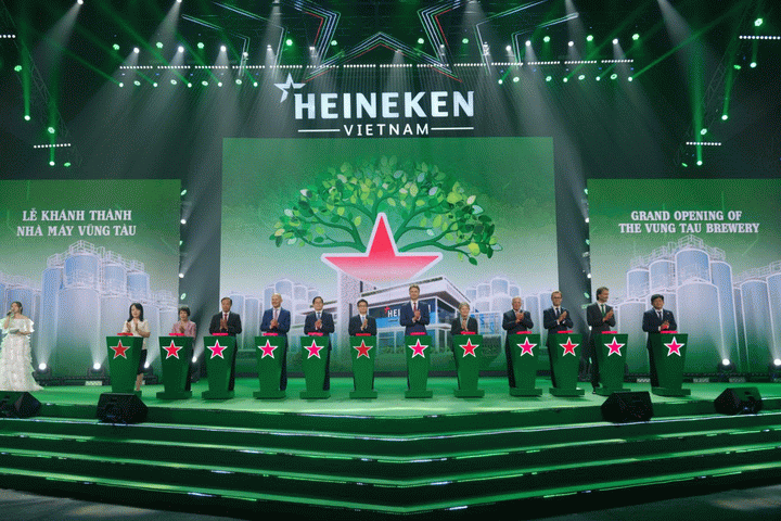 Phó Thủ tướng Vũ Đức Đam dự Lễ khánh thành Nhà máy Bia HEINEKEN tại Bà Rịa - Vũng Tàu
