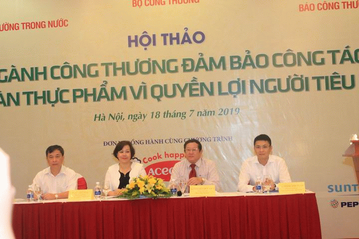 Ngành Công Thương đảm bảo công tác an toàn thực phẩm vì quyền lợi người tiêu dùng