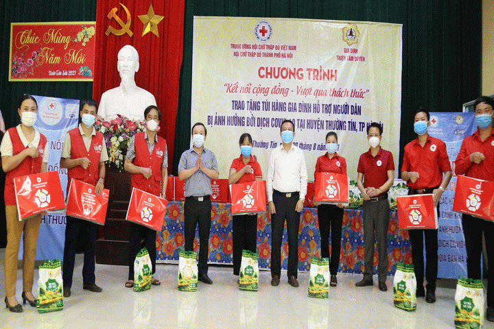 “Chợ nhân đạo” và những chương trình từ thiện ý nghĩa với cộng đồng…