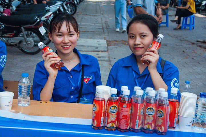 Doanh nghiệp nước giải khát tham gia “Tiếp sức mùa thi”