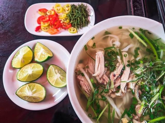 QUỐC HỒN QUỐC TUÝ