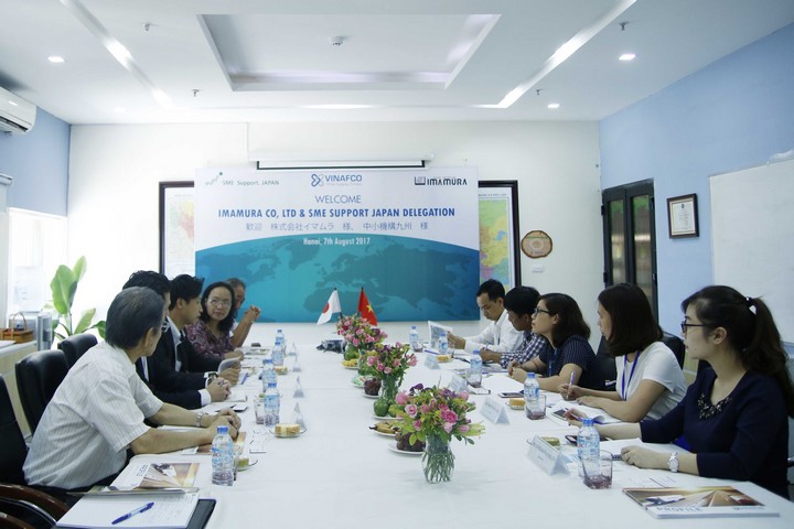 Bộ Kinh tế, Thương mại và Công nghiệp Nhật Bản làm việc tại VINAFCO
