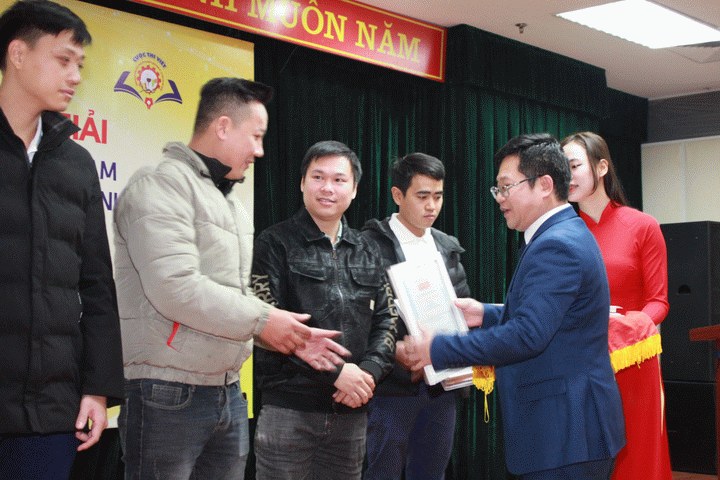 Trao giải Cuộc thi viết “Ngành Đồ uống Việt Nam với sự phát triển kinh tế - xã hội của đất nước”