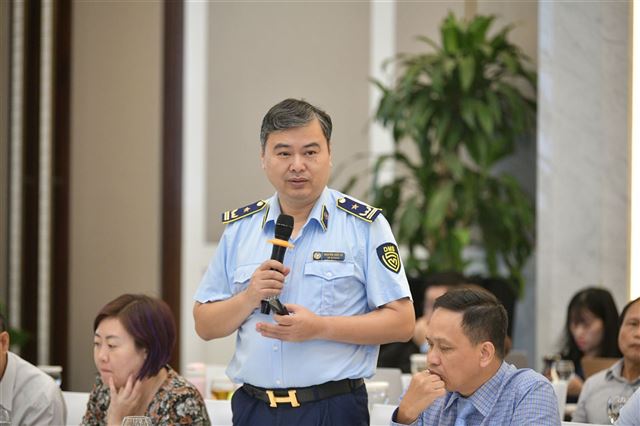 Sự chênh lệch lớn về chi phí giữa rượu bia hợp pháp và bất hợp pháp dẫn tới tăng nguy cơ hàng giả, hàng lậu trốn thuế
