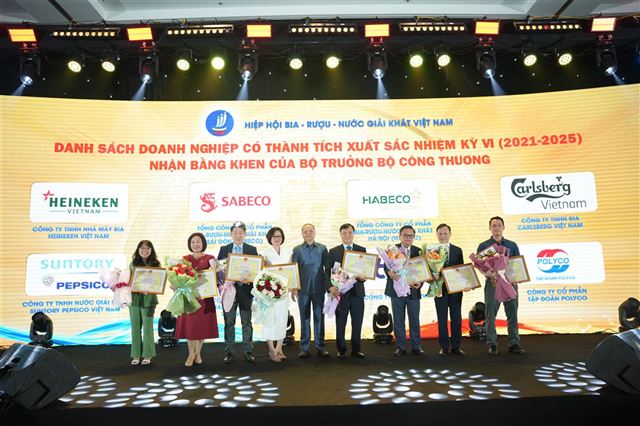 VBA kỷ niệm 35 năm thành lập và nhận Bằng khen của Bộ Công Thương, Bộ Nội vụ