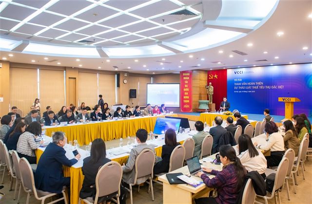 Các chuyên gia, hiệp hội, doanh nghiệp kiến nghị giãn lộ trình tăng thuế, không áp thuế TTĐB với nước giải khát có đường
