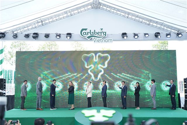 Nhà máy bia Phú Bài có công suất lớn nhất của Tập đoàn Carlsberg tại châu Á