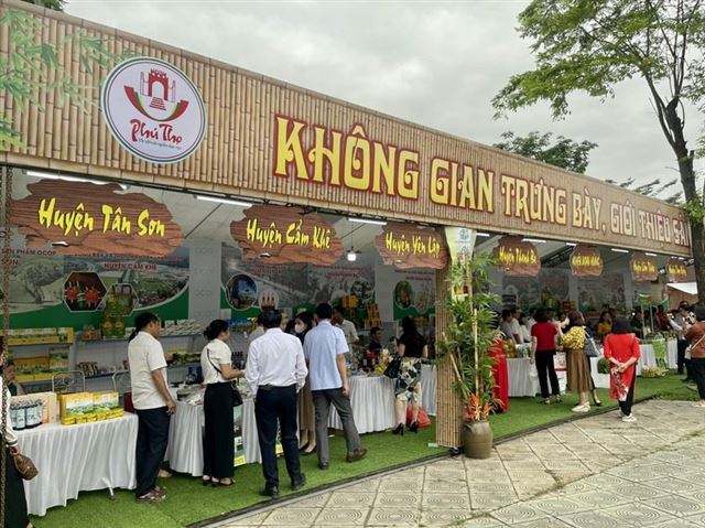 Quảng bá ẩm thực 3 miền tại Giỗ Tổ Hùng Vương