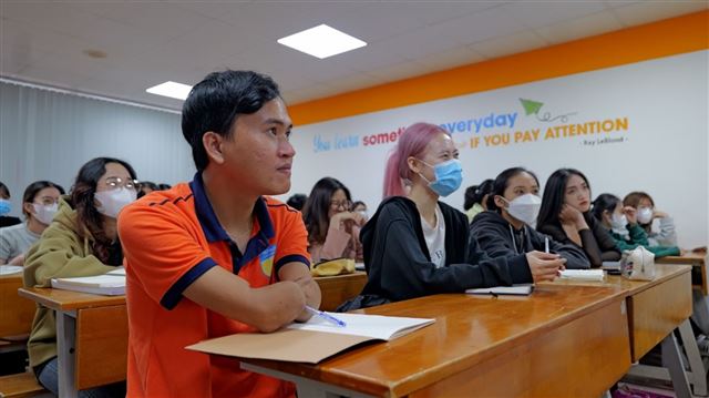 Chàng sinh viên HUTECH không ngừng truyền năng lượng tích cực đến cộng đồng