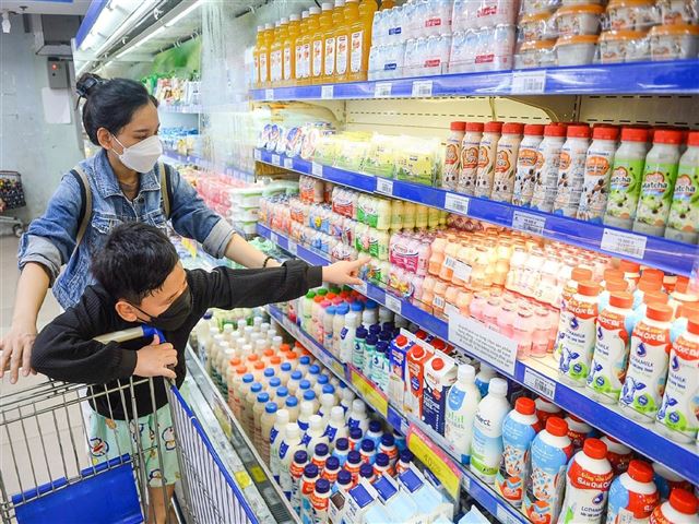 Thị trường đồ uống chưa khởi sắc do tác động của nhiều yếu tố