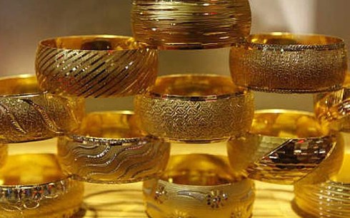 Giá vàng hôm nay rời đỉnh cao 3 tháng