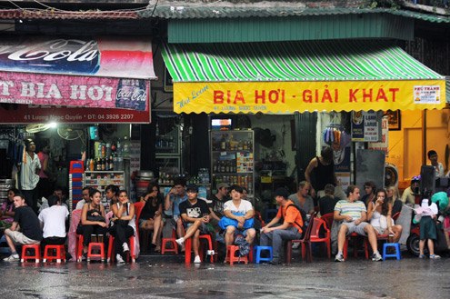 Tồn đọng bia vẫn tăng cao, giải pháp nào?