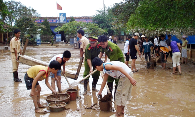Phòng ngừa một số bệnh trong mùa bão lũ