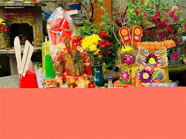 Chén rượu ngày Xuân và câu chuyện gìn giữ bản sắc văn hóa Việt