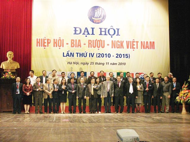 Sự phát triển của ngành Bia – Rượu – Nước giải khát Việt Nam giai đoạn 2010-2015