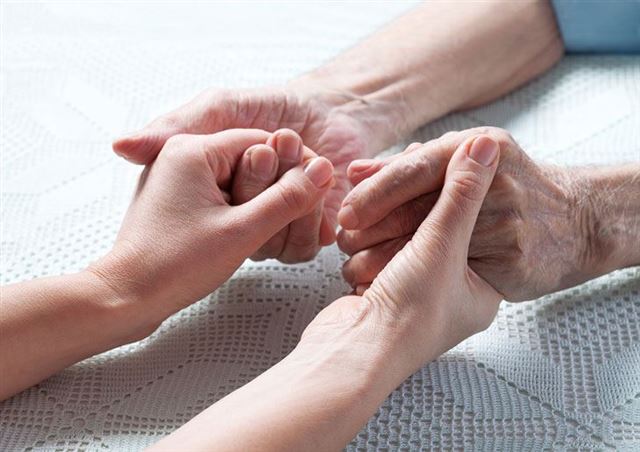 Trầm cảm ở người cao tuổi: Nguyên nhân, dấu hiệu nhận biết, phương pháp điều trị