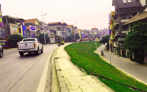 Hạ đê đất sông Hồng: Hà Nội cần thận trọng
